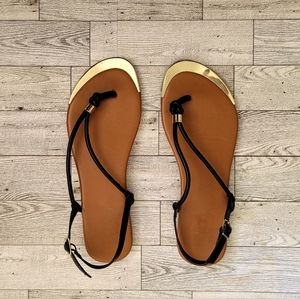 Sandal with gold toe